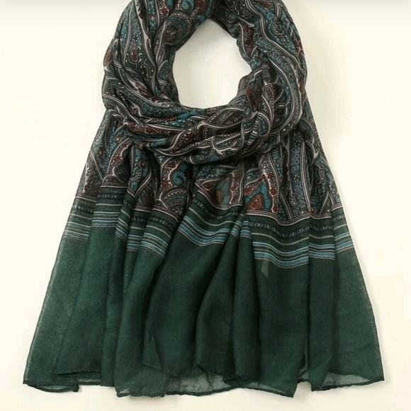 Scarf - Picture 1 of 1